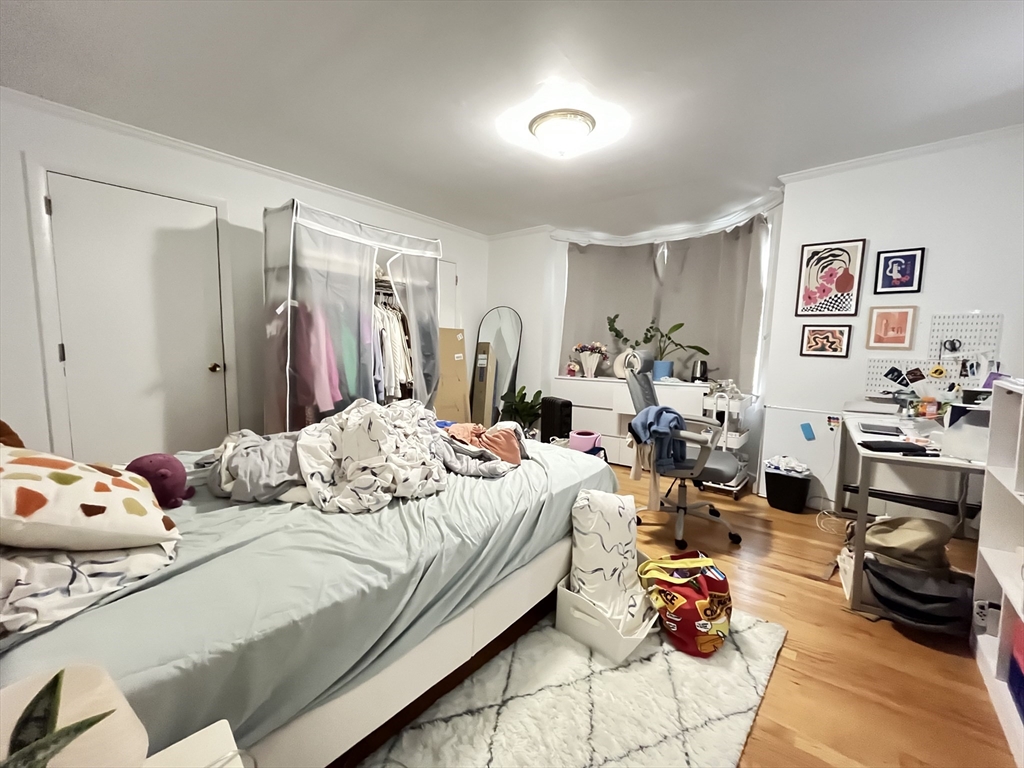 89 6th, East Cambridge