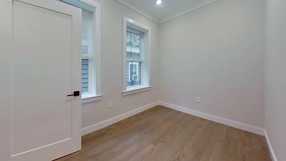 191 Porter St, East Boston