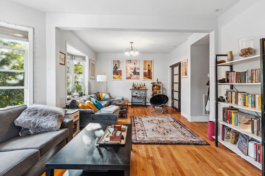 76 Marine Rd, South Boston