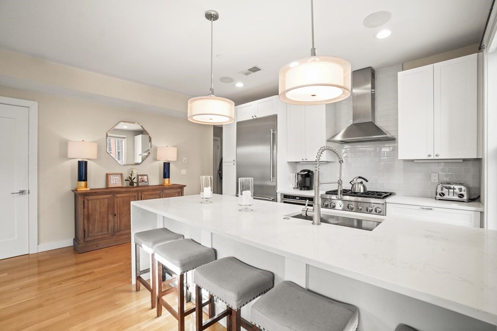 280 Gold St, South Boston