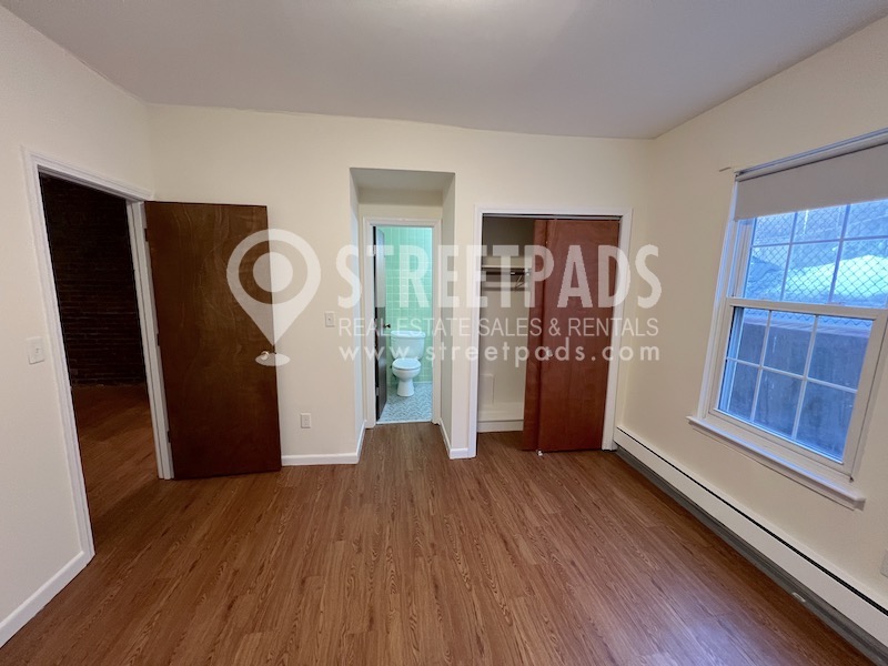 54 South Huntington Ave, Mission Hill