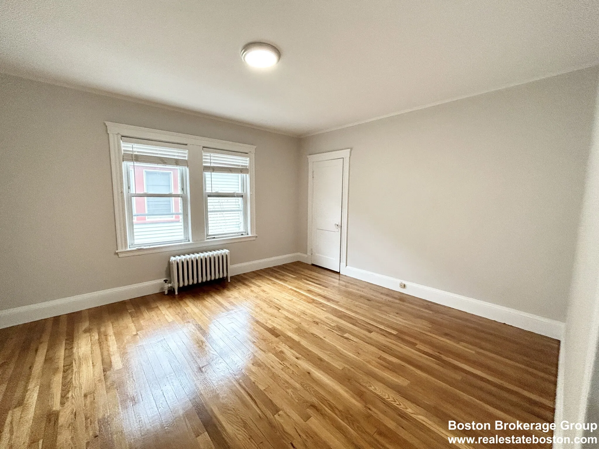 120 Hillside St, Mission Hill