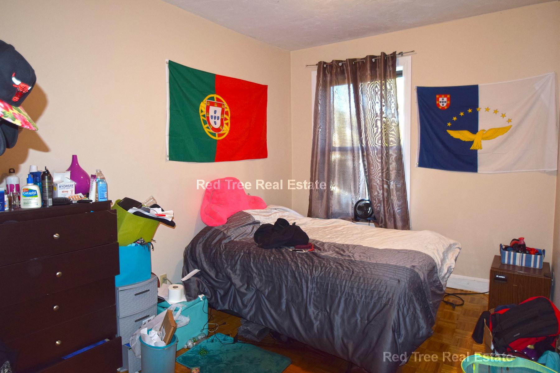 17 Highgate St, Allston