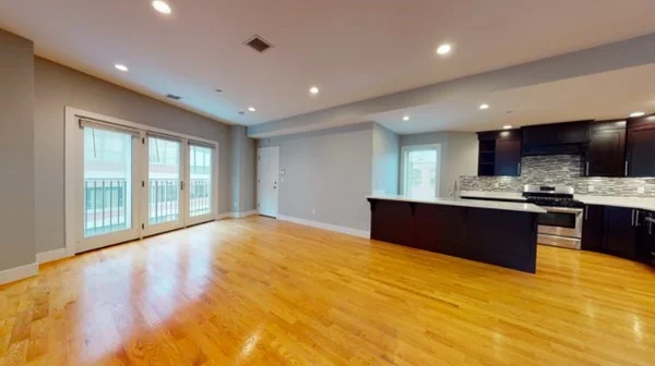 41 W 2nd St, South Boston