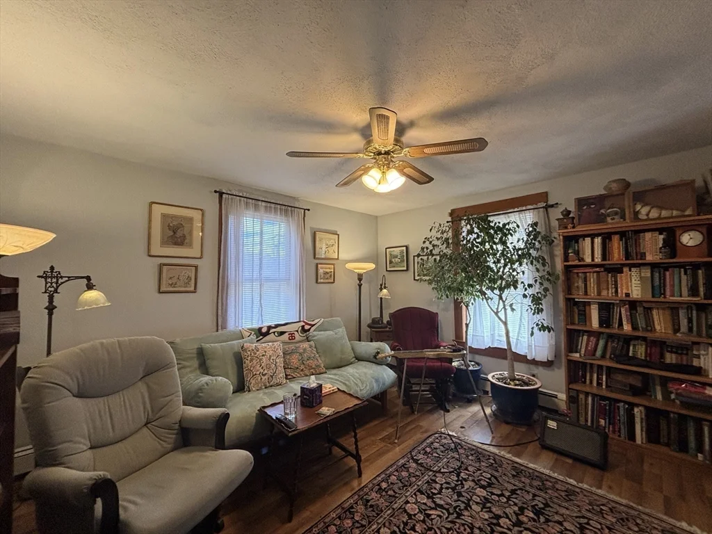 15 Clinton St, Newton