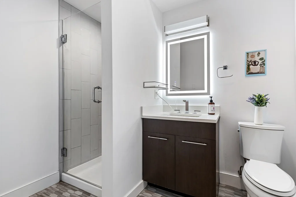 70 Bremen St, East Boston