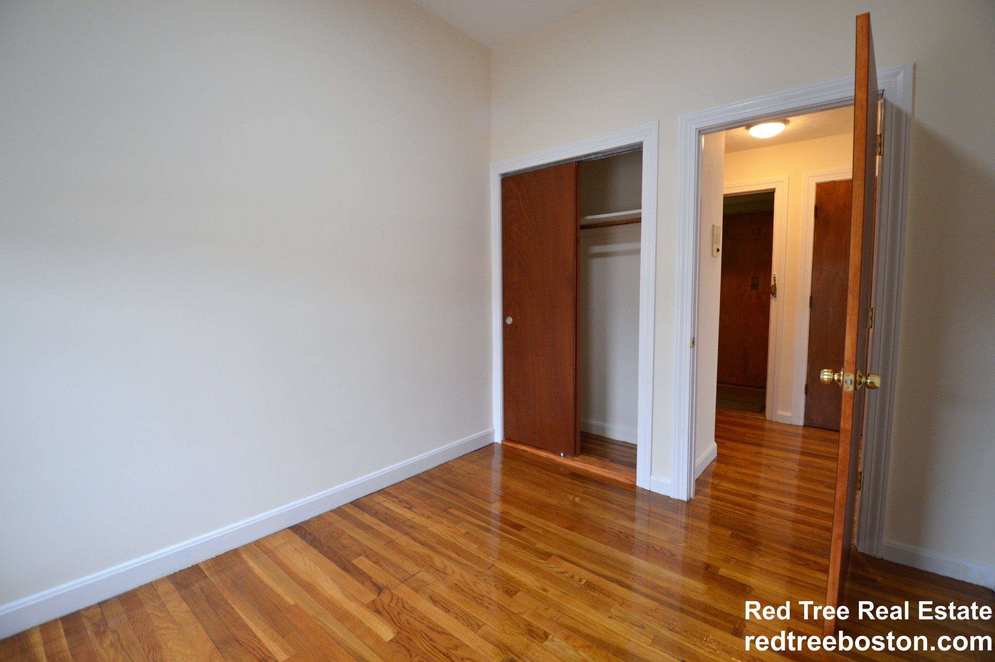 180 North Beacon St, Brighton