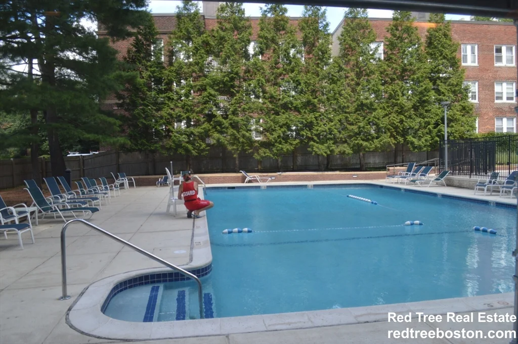 60 Longwood Ave, Coolidge Corner