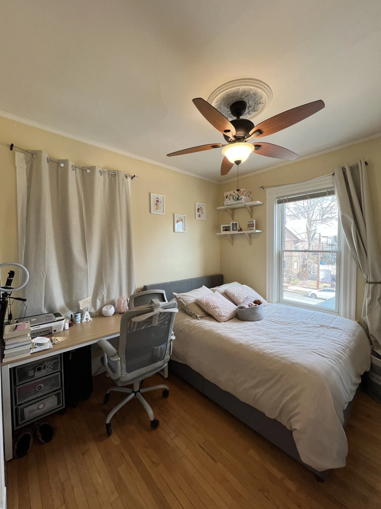 176 Elm St, North Cambridge