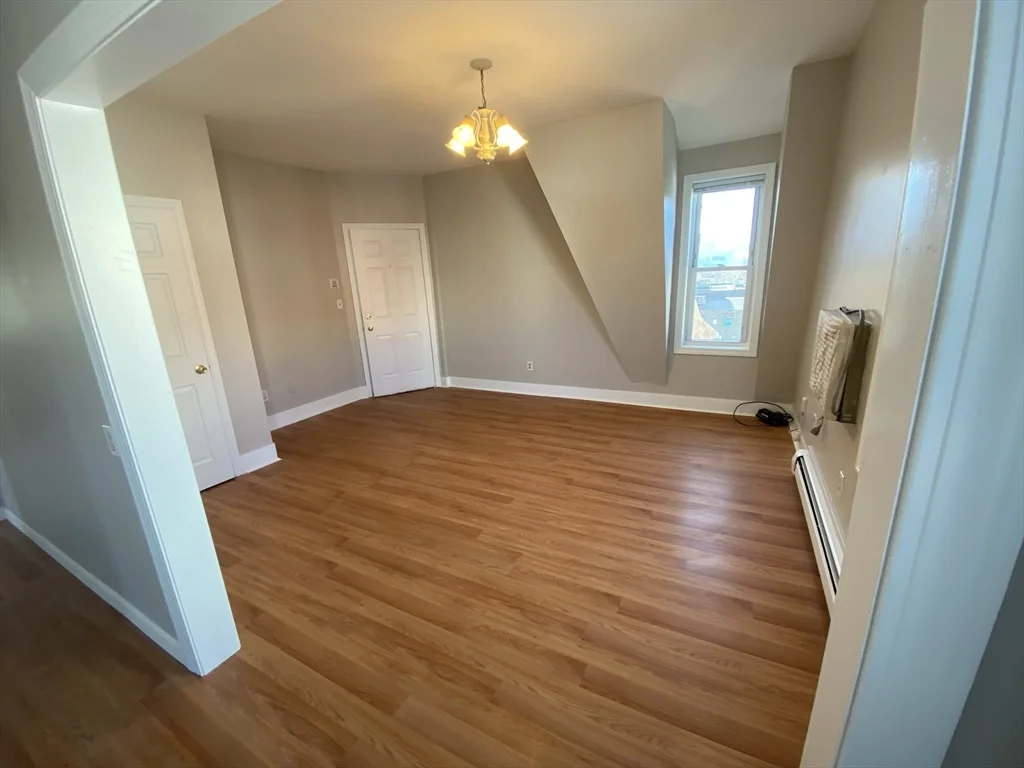 16 Lincoln St, Malden