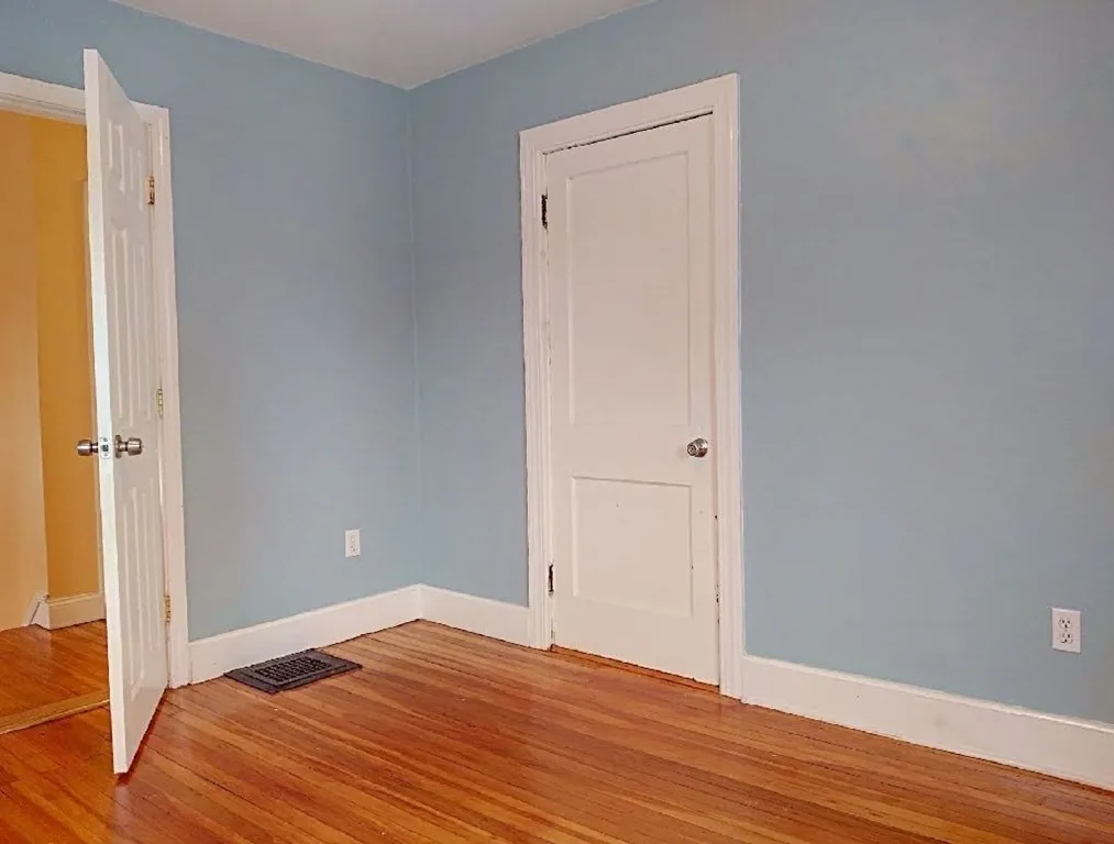 78 Summer St, Weymouth