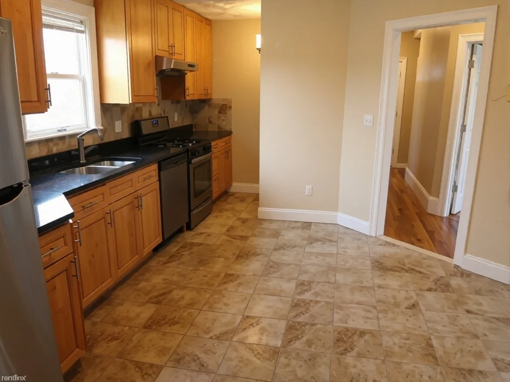 442 Broadway, Winter Hill