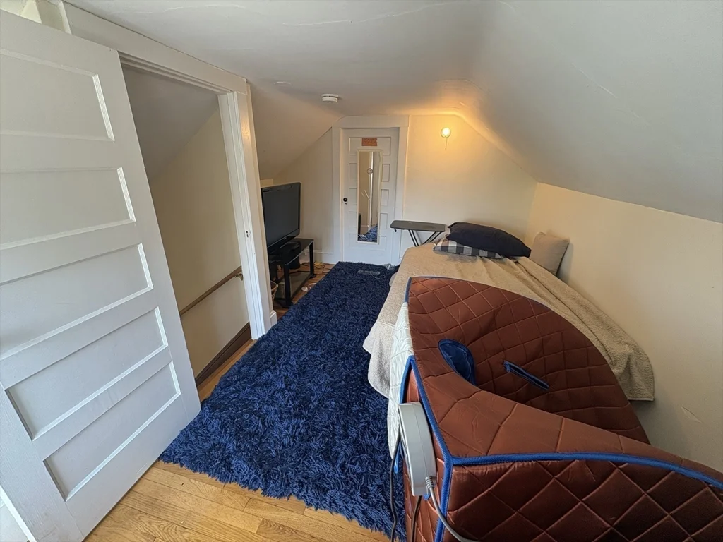 11 Channing Rd, Watertown