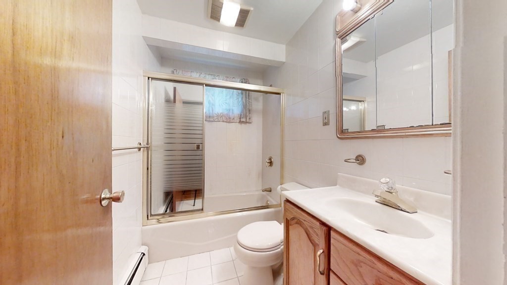 28 Hersom St, Watertown