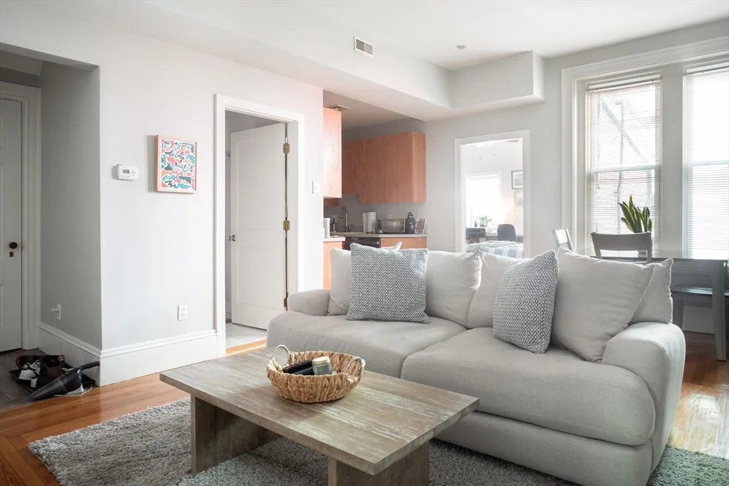 81 St Botolph St, Back Bay