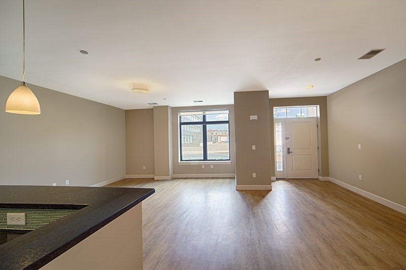 33 Rogers St, East Cambridge