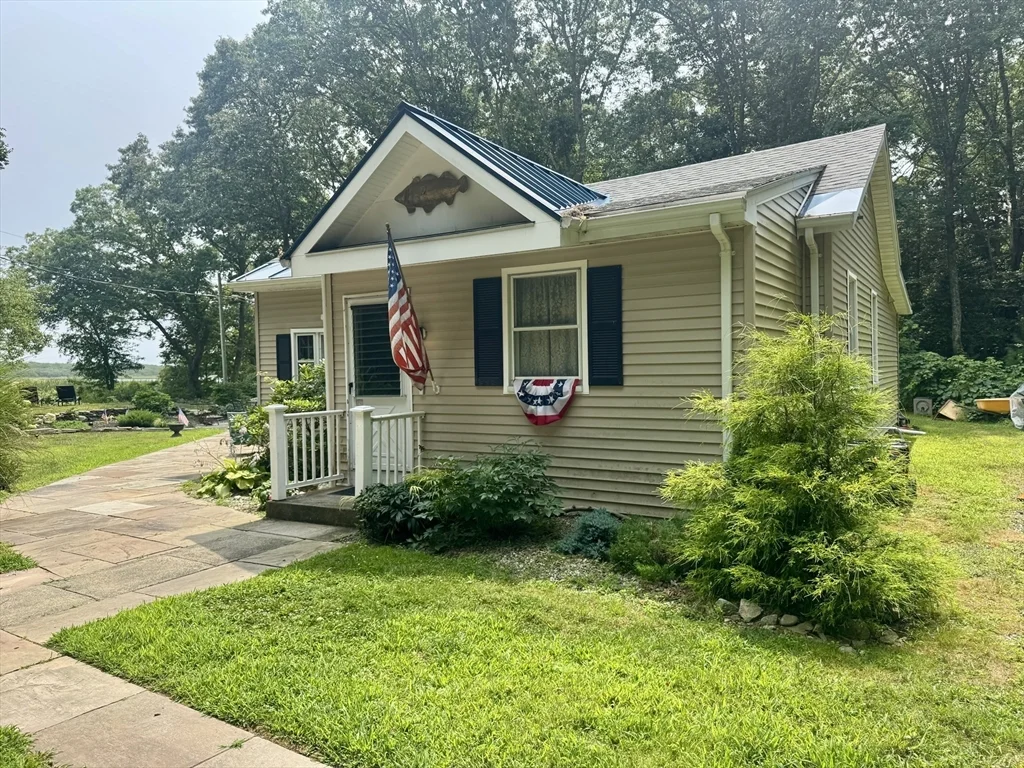 18 Meadowbrook Ln, Brandt Island