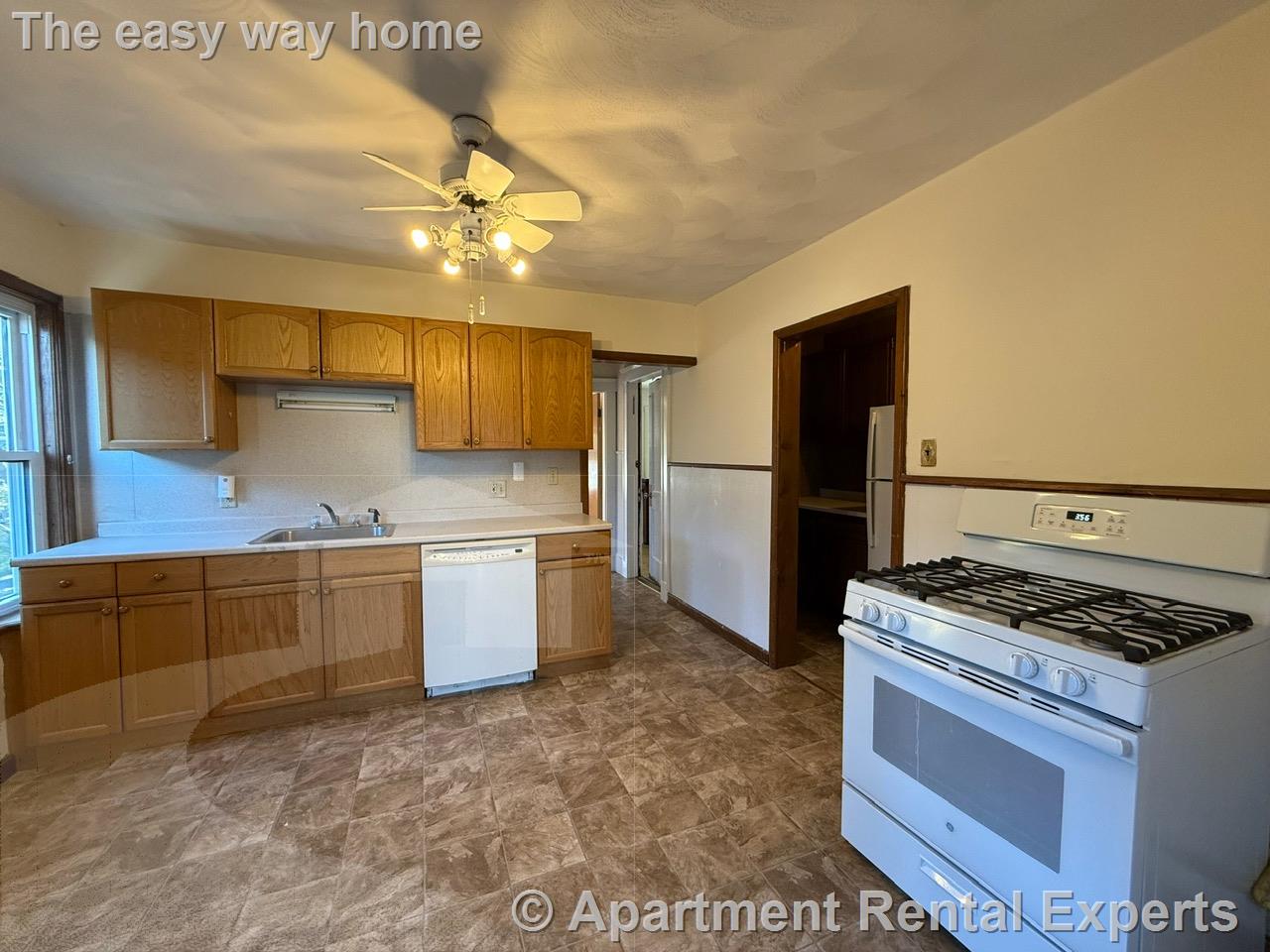 56 Derby St, Winter Hill