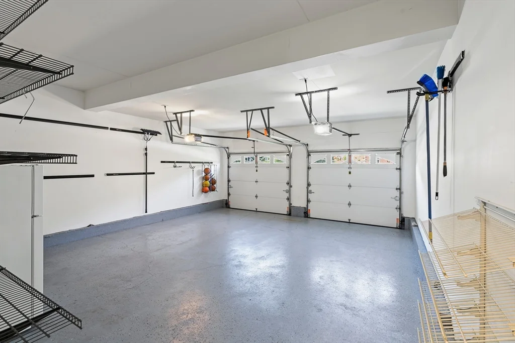 46 Hound Pack Cir, Walpole