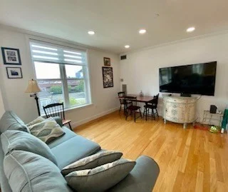 65 Chelsea St, Charlestown