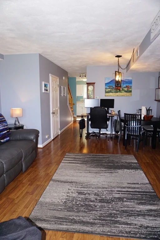 100 Merrimack Ave, Dracut