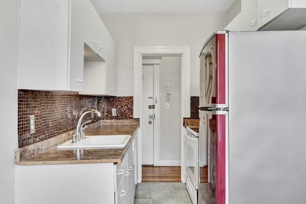 1625 Commonwealth Ave, Brighton