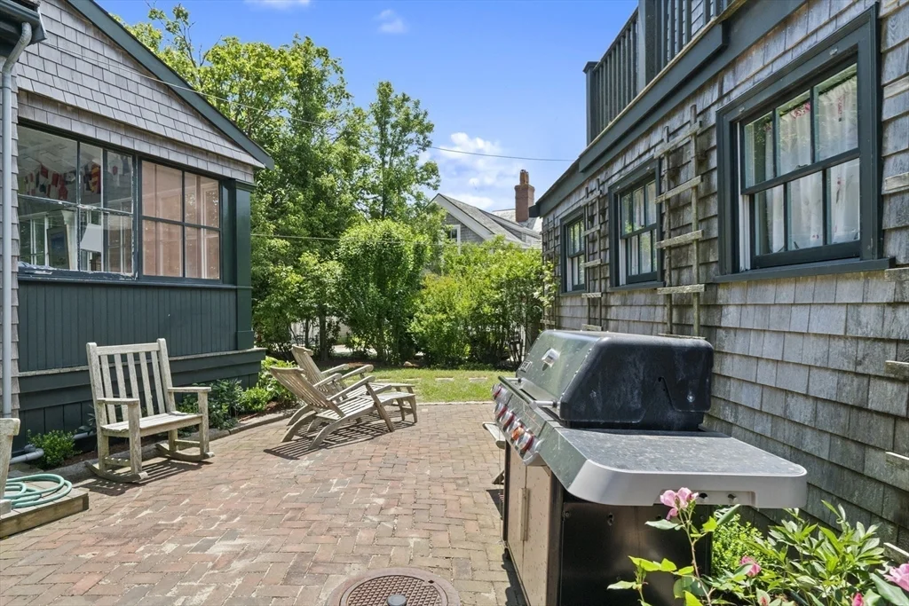 21 Mckinley, Nantucket