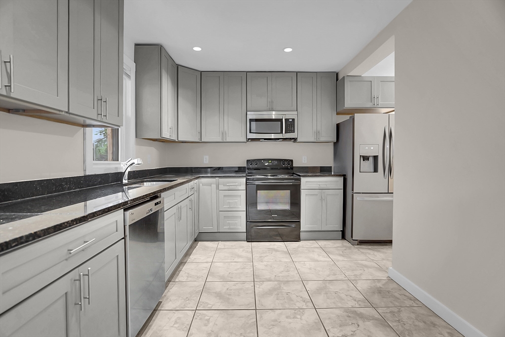 66 Pacific St, Fitchburg