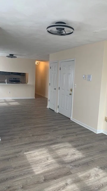 1440 Columbia Rd, South Boston