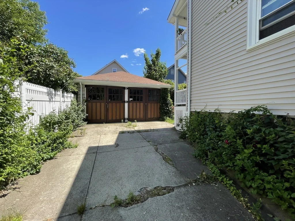 62 Newport St, Arlington