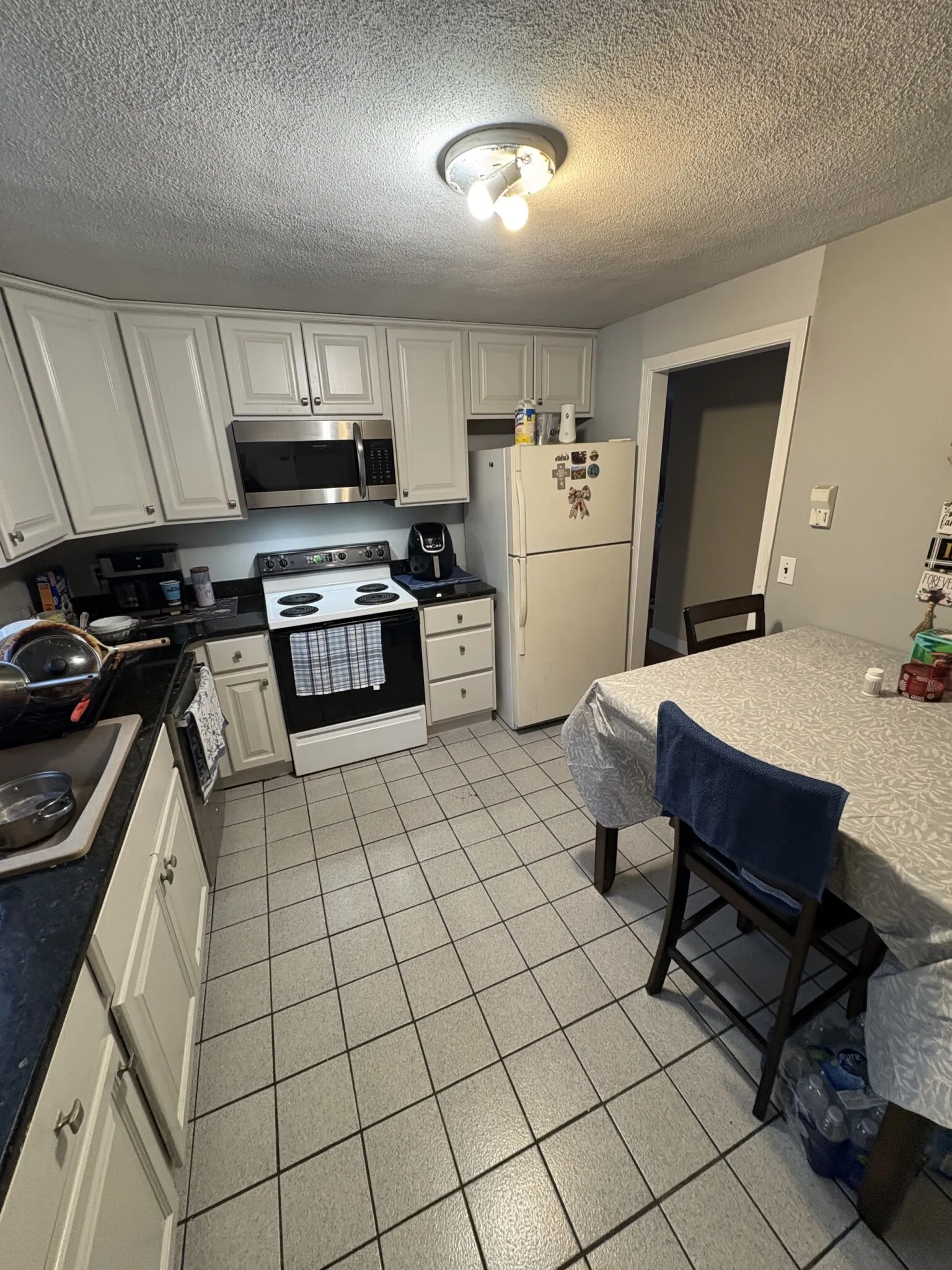 92 Sylvia St, Lexington