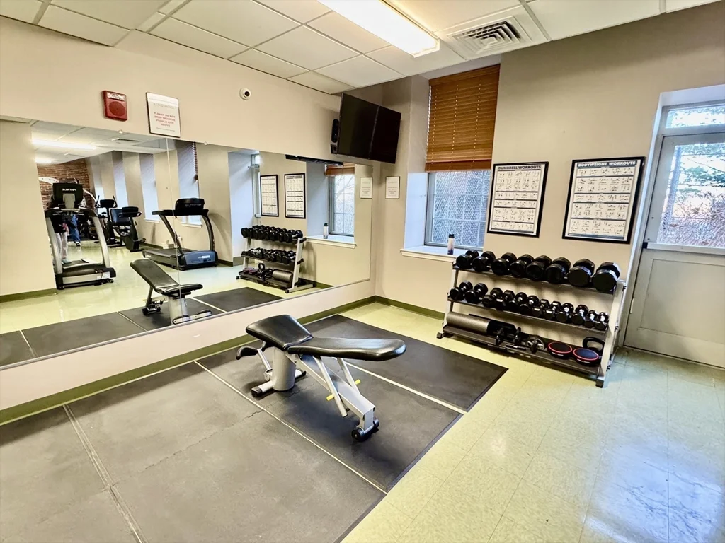 35 Riverwalk Way, Lowell