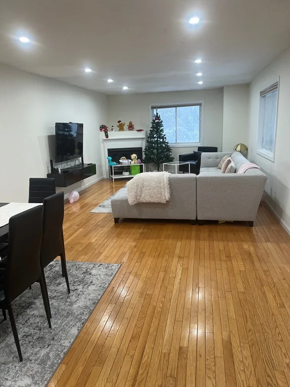 411 Captain Eames Cir, Ashland