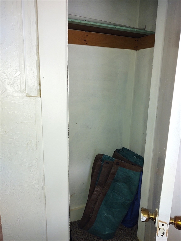 96 Pleasant St, Marlborough