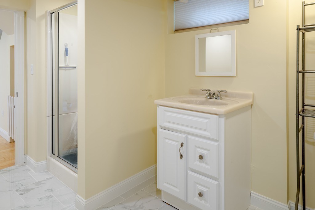 4 bed, 4+ bath apartment for rent at 22 Embassy Rd Unit 1, Brighton — photo 19 of 19