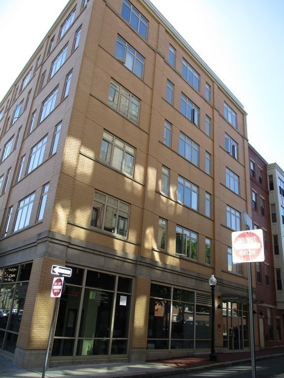 35 Fay St, South End