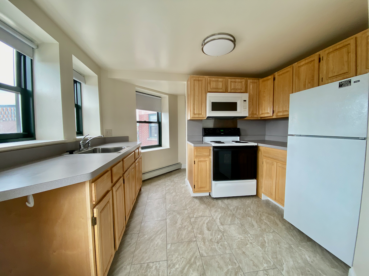 400 Massachusetts Ave, South End