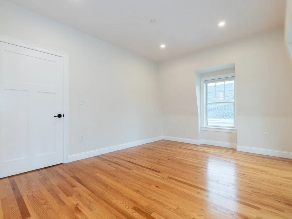 210 Adams, Waltham