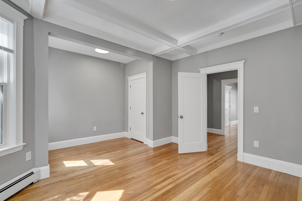 142 Sutherland Rd, Brighton