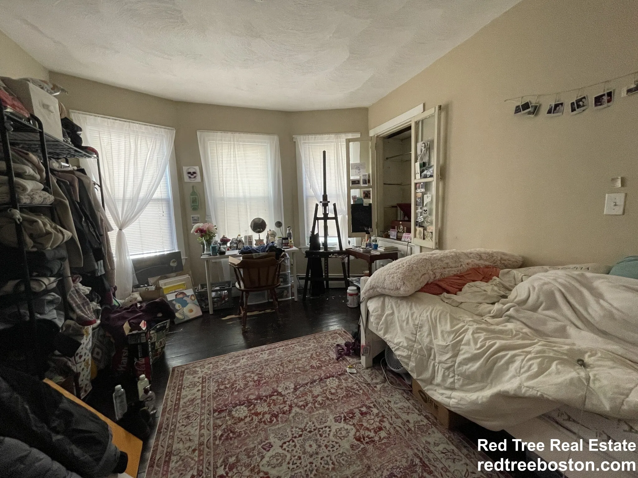 72 Hillside St, Mission Hill