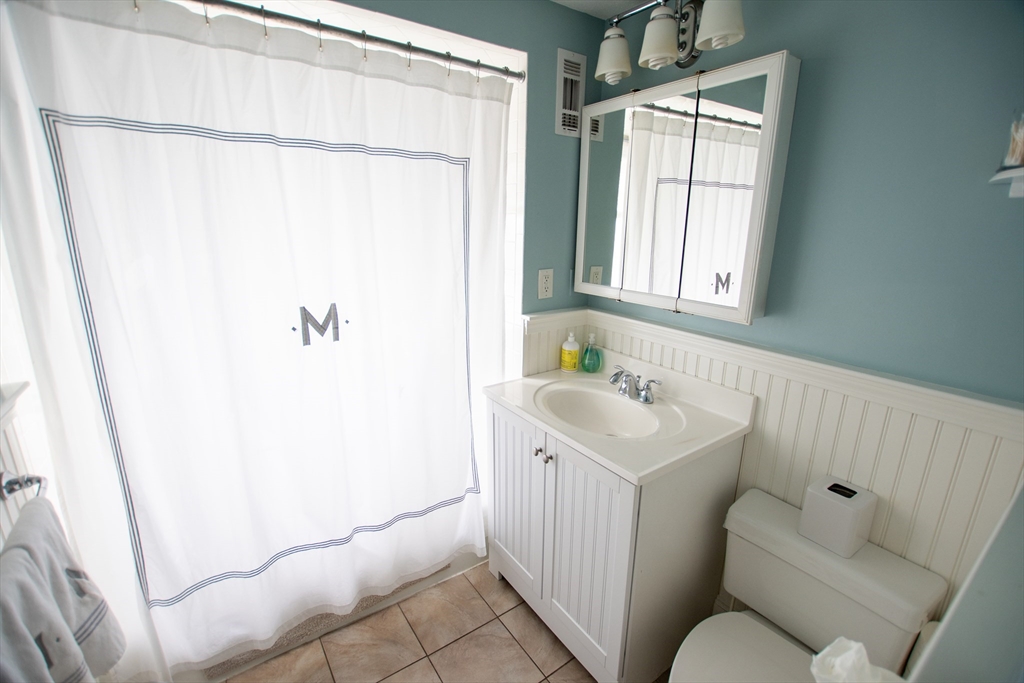 96 Grant Ave, Medford