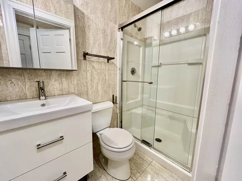 69 Babcock St, North Brookline