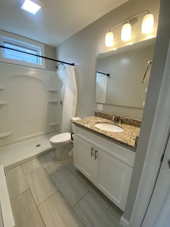 17 Maywood St, Roxbury