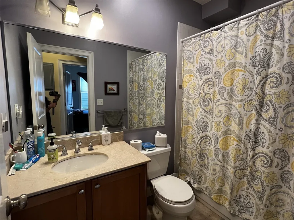 35 Magnolia Ave, Mid-Cambridge