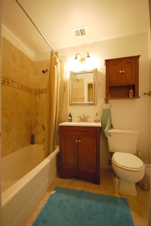 411 Marlborough St, Back Bay