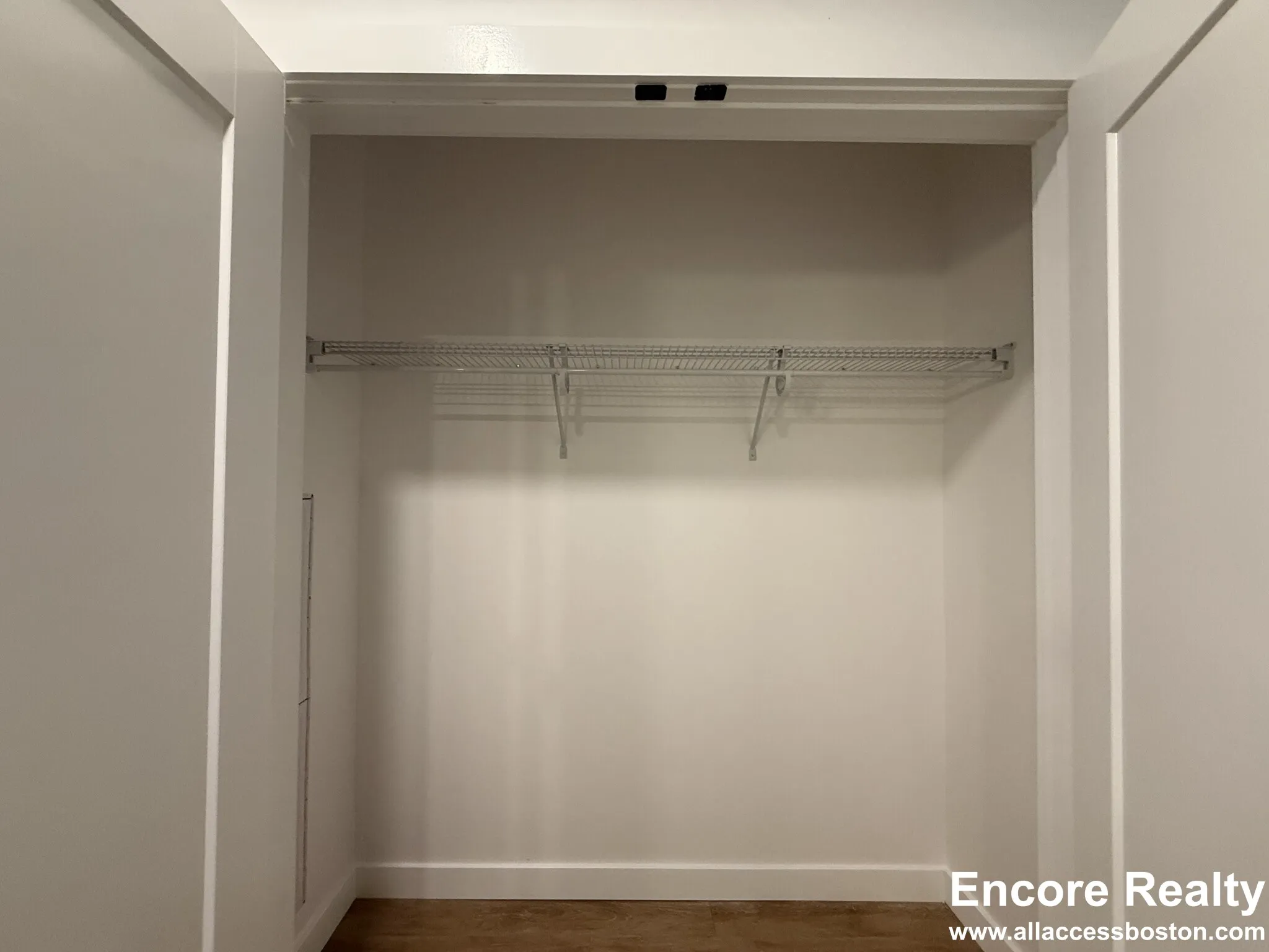 199 Gardner St, West Roxbury