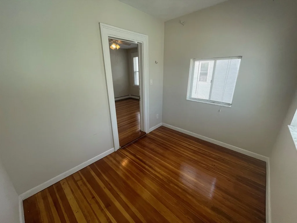252 Brown St, Waltham