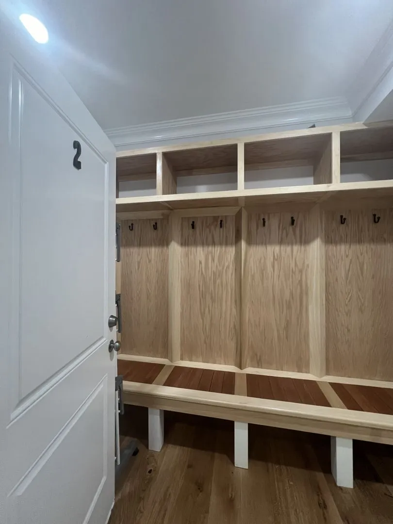 14 Mount Hood Rd, Brighton