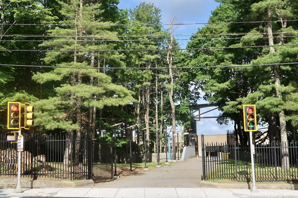 195 Independence Ave, Quincy