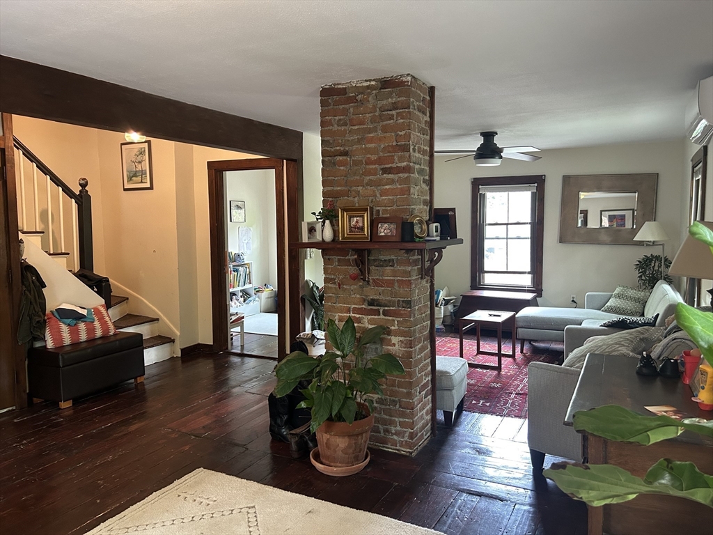 10 Cogswell Ave, Cambridge